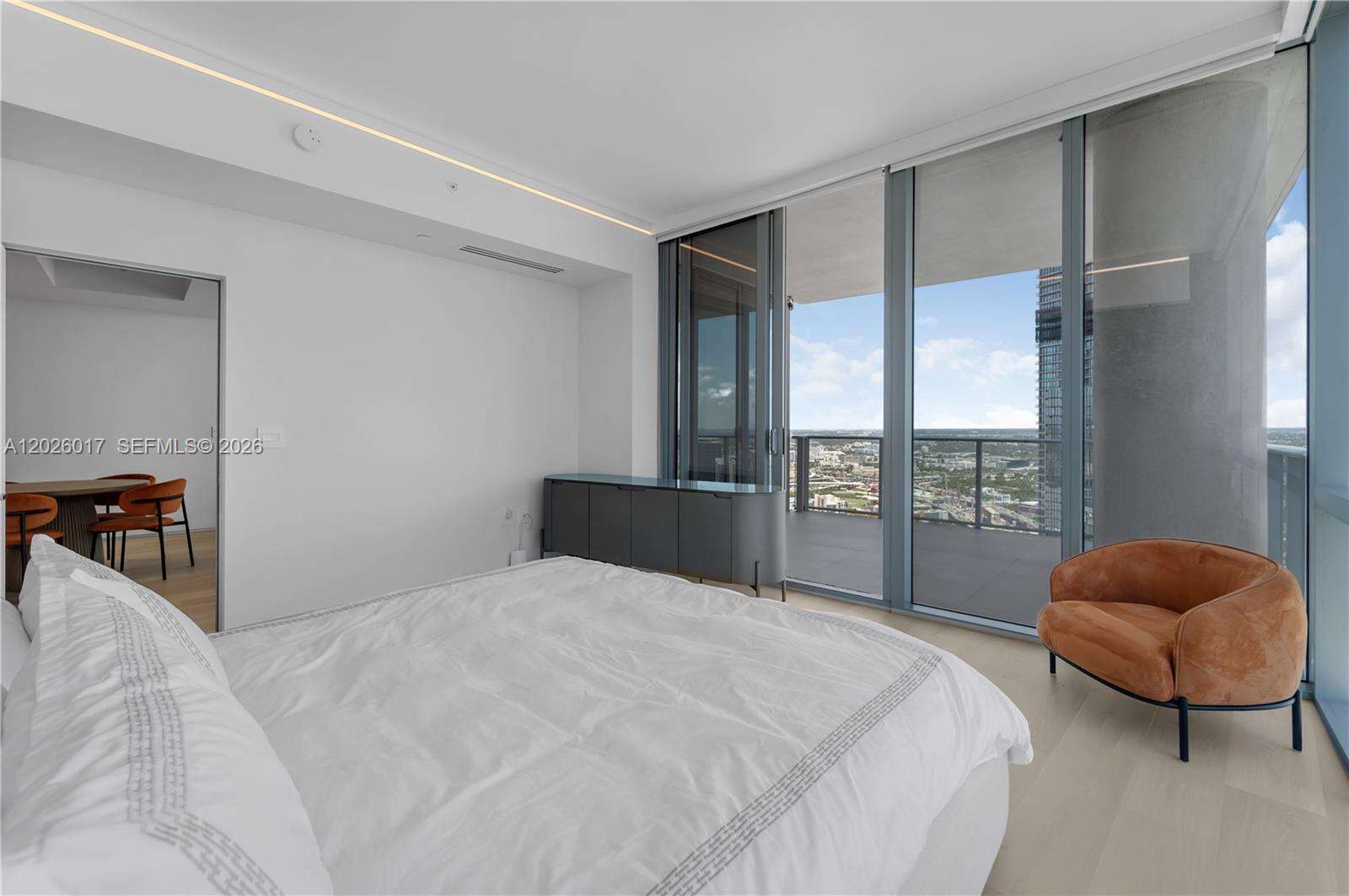 Paramount Miami Worldcenter at 851 1 Ave, Miami, FL 33132 - For Rent photo 71
