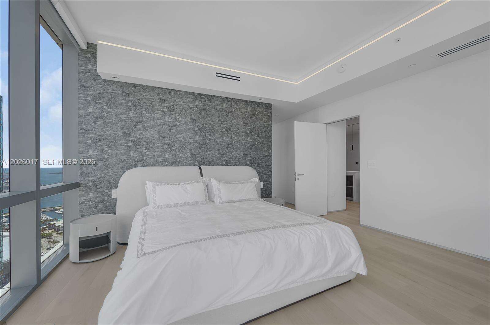Paramount Miami Worldcenter at 851 1 Ave, Miami, FL 33132 - For Rent photo 72