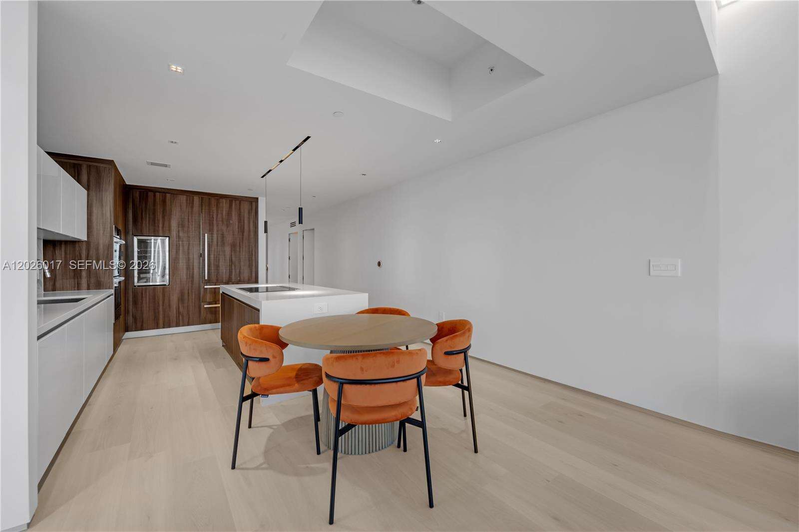 Paramount Miami Worldcenter at 851 1 Ave, Miami, FL 33132 - For Rent photo 84