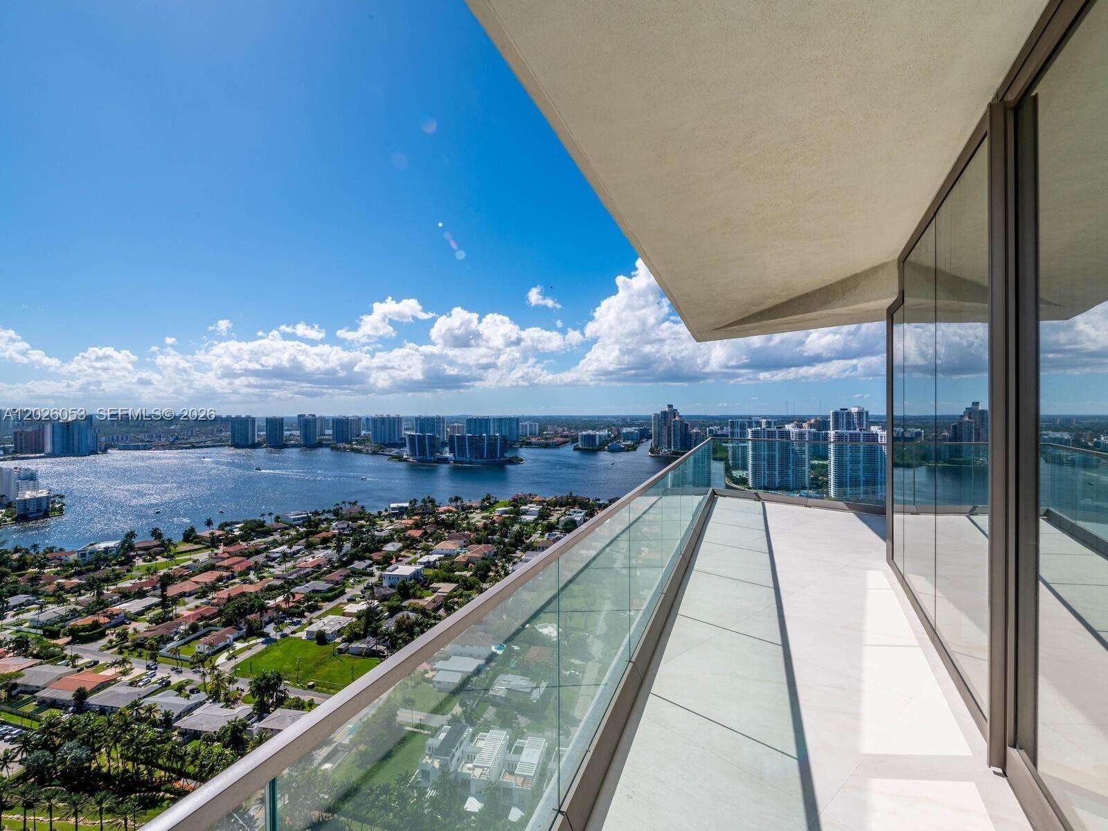 Armani Casa at 18975 Collins Ave, Sunny Isles Beach, FL 33160 - For Rent photo 11
