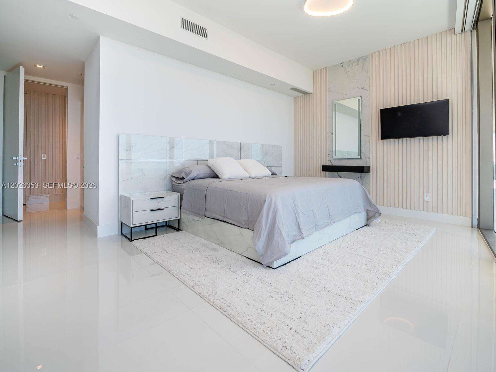 Armani Casa at 18975 Collins Ave, Sunny Isles Beach, FL 33160 - For Rent photo 15