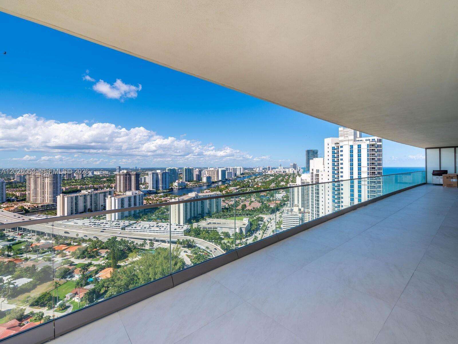 Armani Casa at 18975 Collins Ave, Sunny Isles Beach, FL 33160 - For Rent photo 28