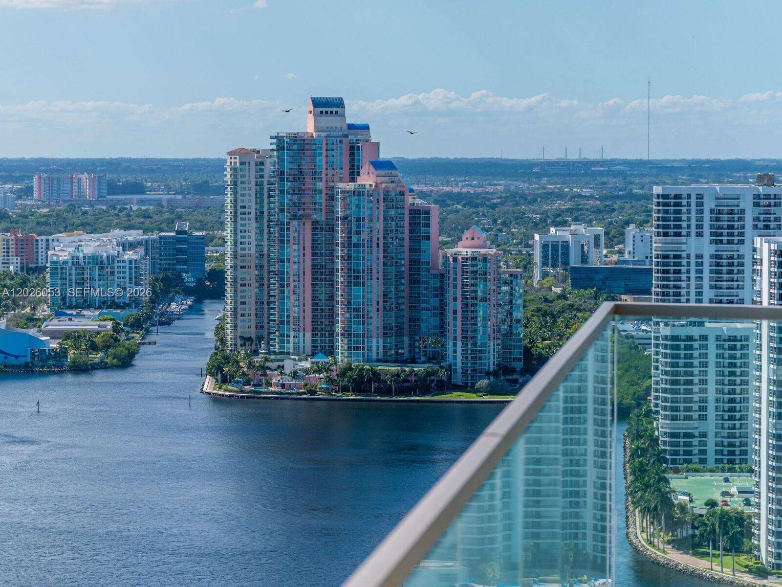 Armani Casa at 18975 Collins Ave, Sunny Isles Beach, FL 33160 - For Rent photo 29