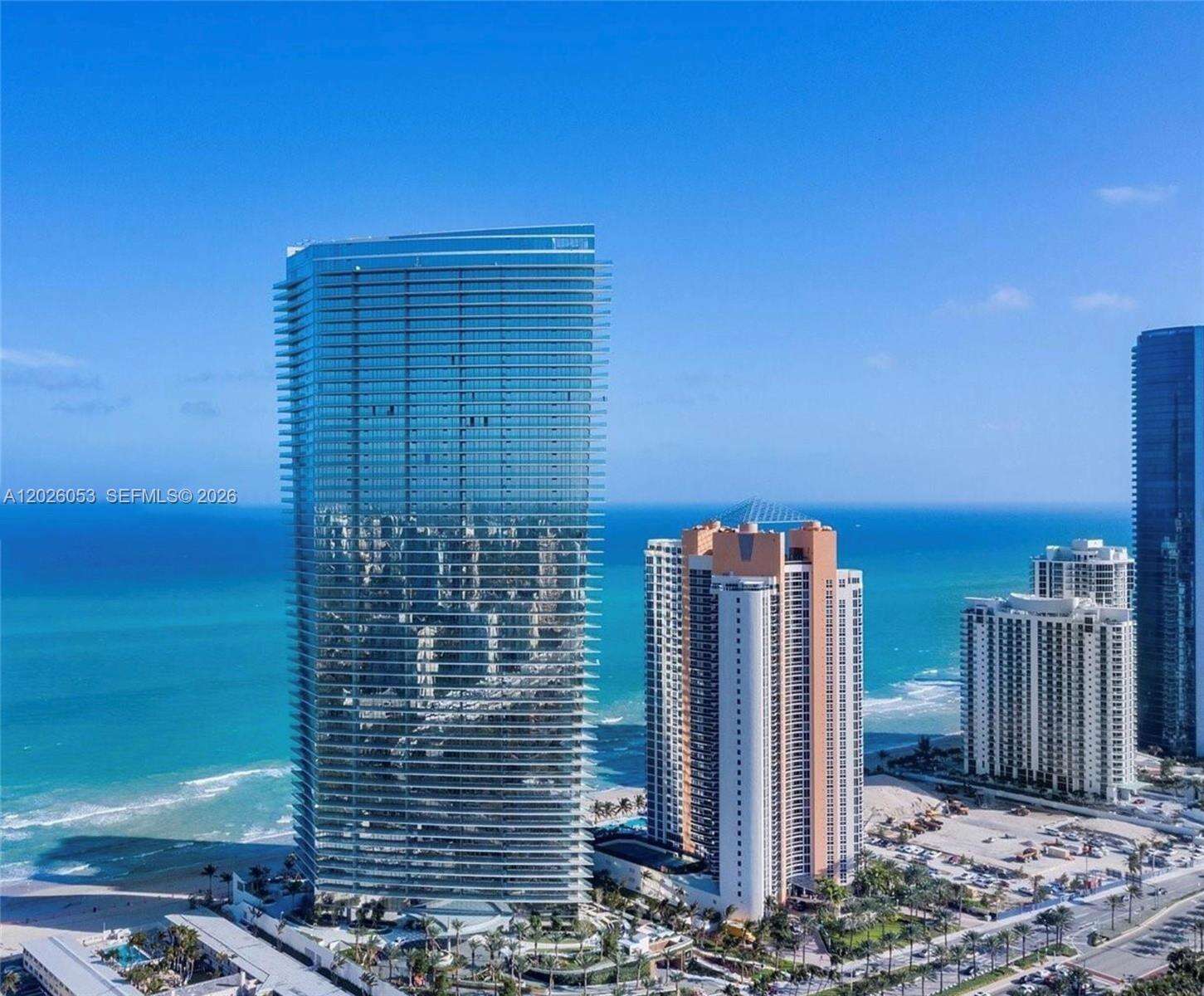 Armani Casa at 18975 Collins Ave, Sunny Isles Beach, FL 33160 - For Rent photo 37