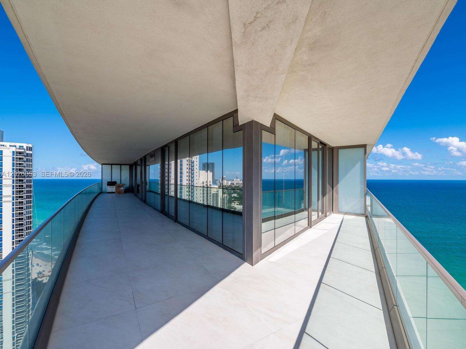 Armani Casa at 18975 Collins Ave, Sunny Isles Beach, FL 33160 - For Rent photo 10