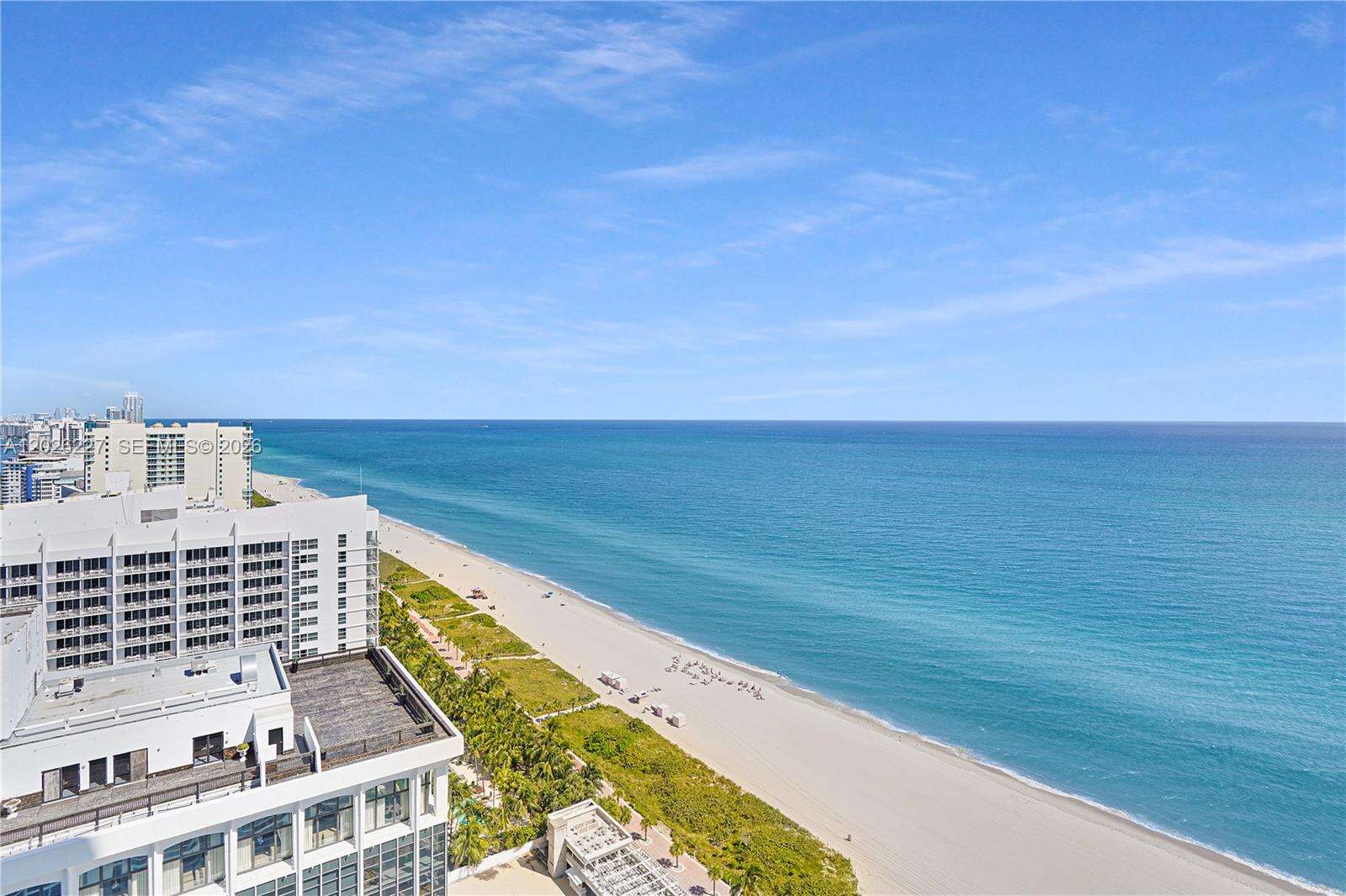 Blue Diamond at 4779 Collins Ave, Miami Beach, FL 33140 - For Rent photo 2