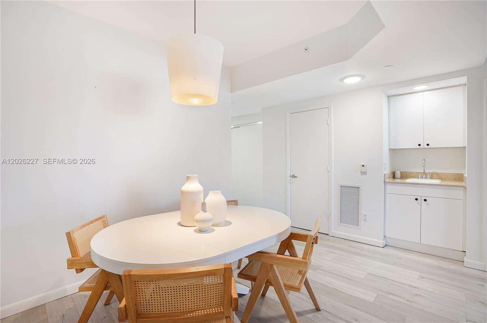 Blue Diamond at 4779 Collins Ave, Miami Beach, FL 33140 - For Rent photo 15