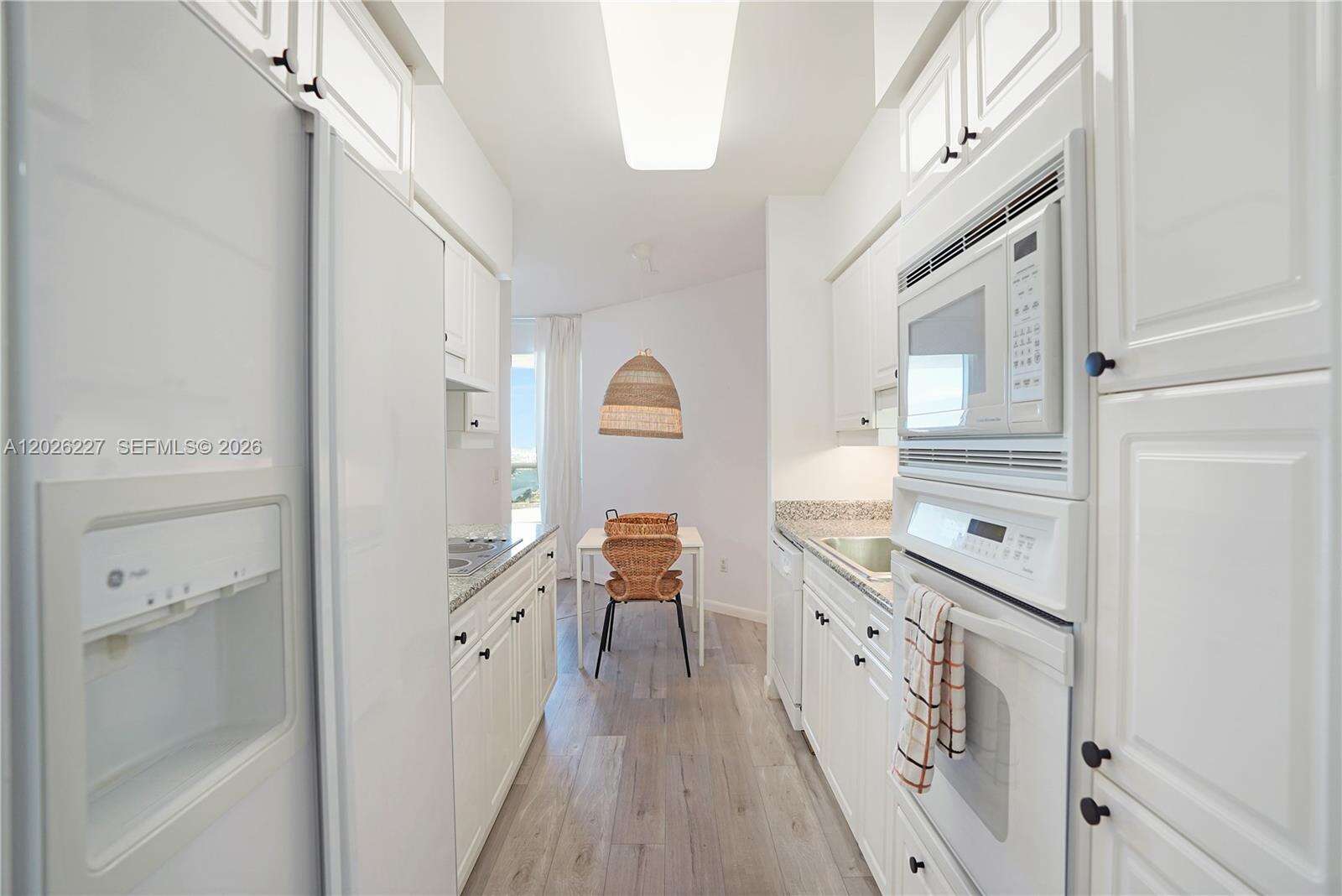 Blue Diamond at 4779 Collins Ave, Miami Beach, FL 33140 - For Rent photo 21