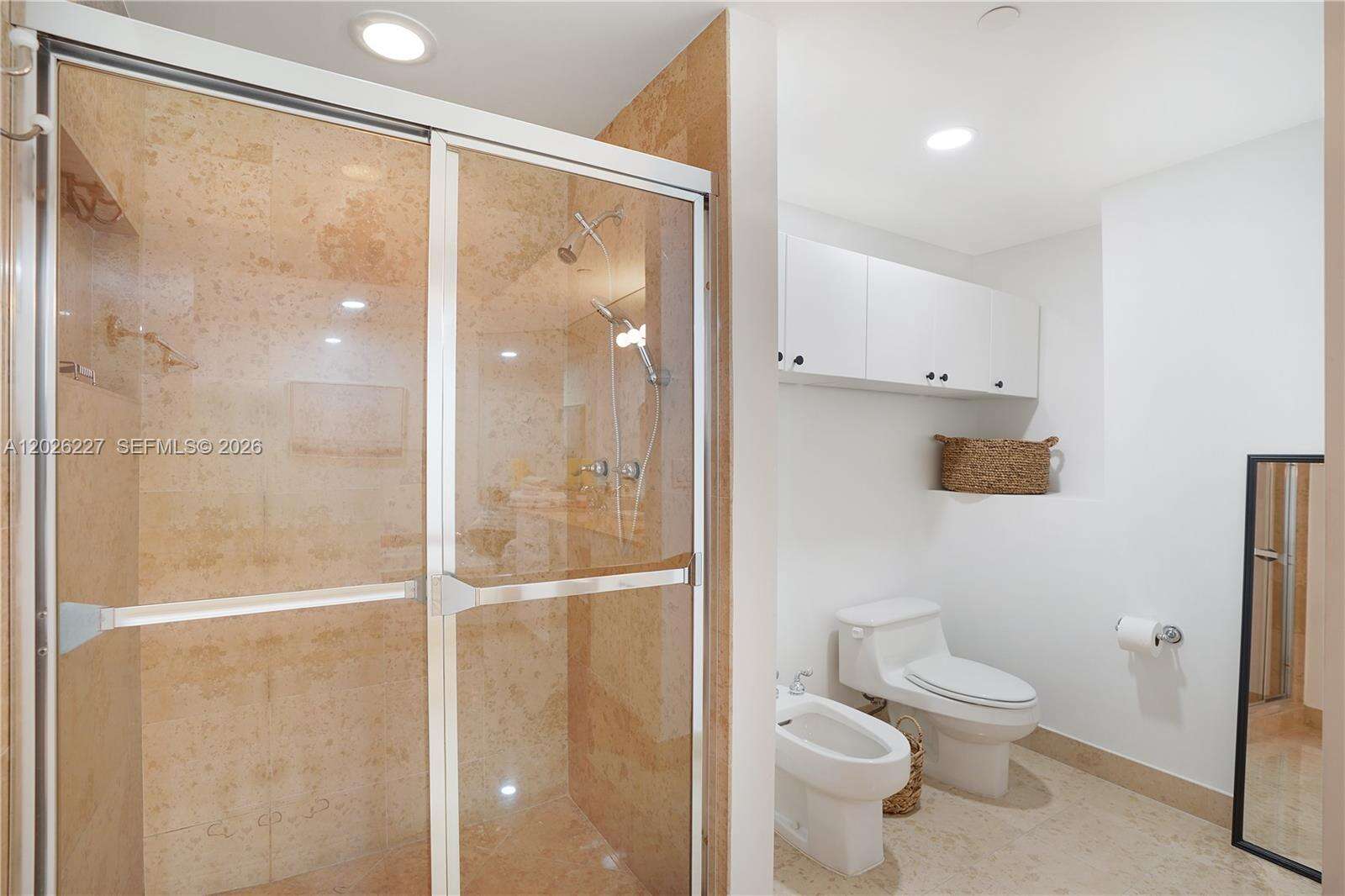 Blue Diamond at 4779 Collins Ave, Miami Beach, FL 33140 - For Rent photo 27