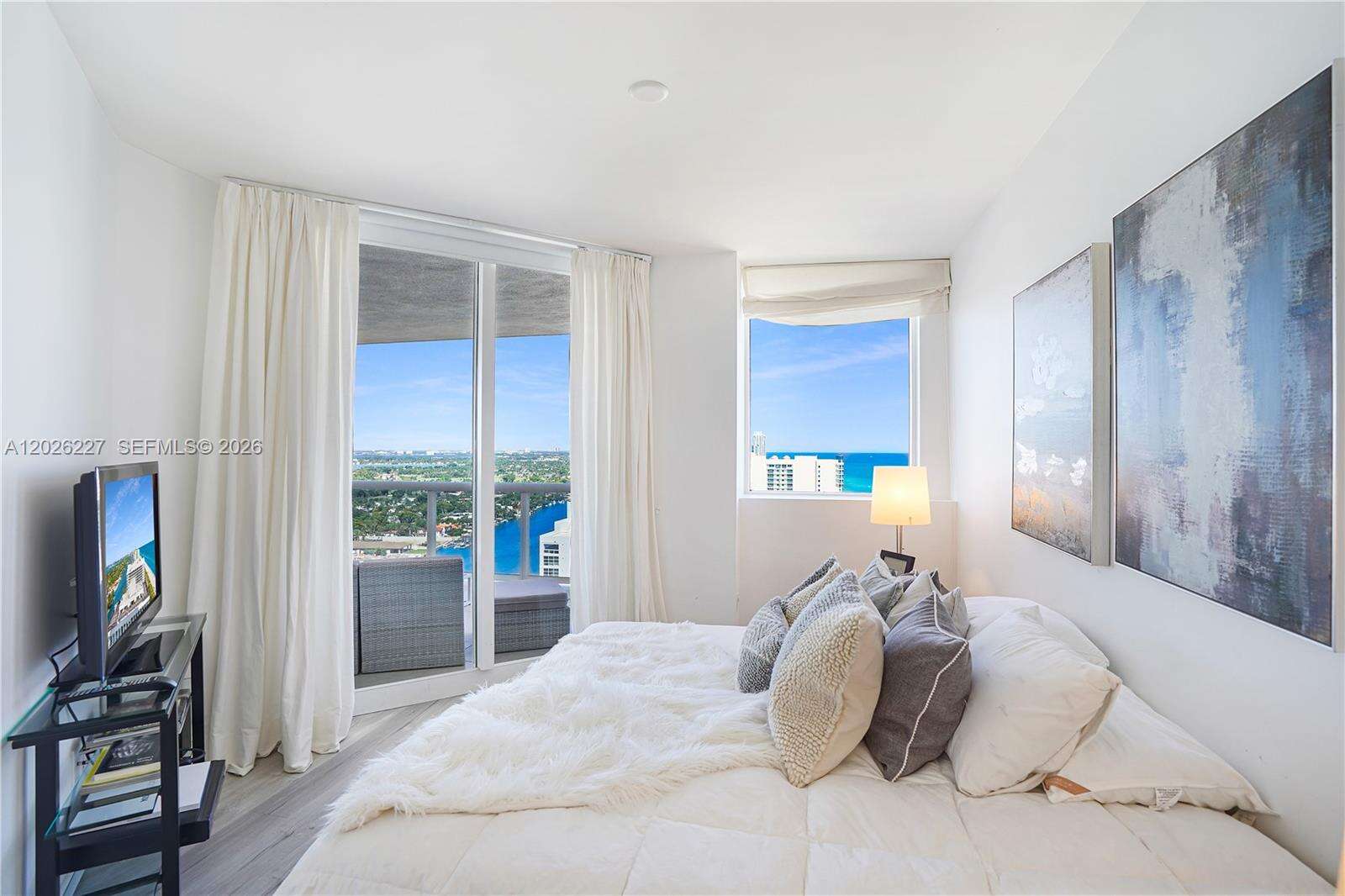 Blue Diamond at 4779 Collins Ave, Miami Beach, FL 33140 - For Rent photo 32