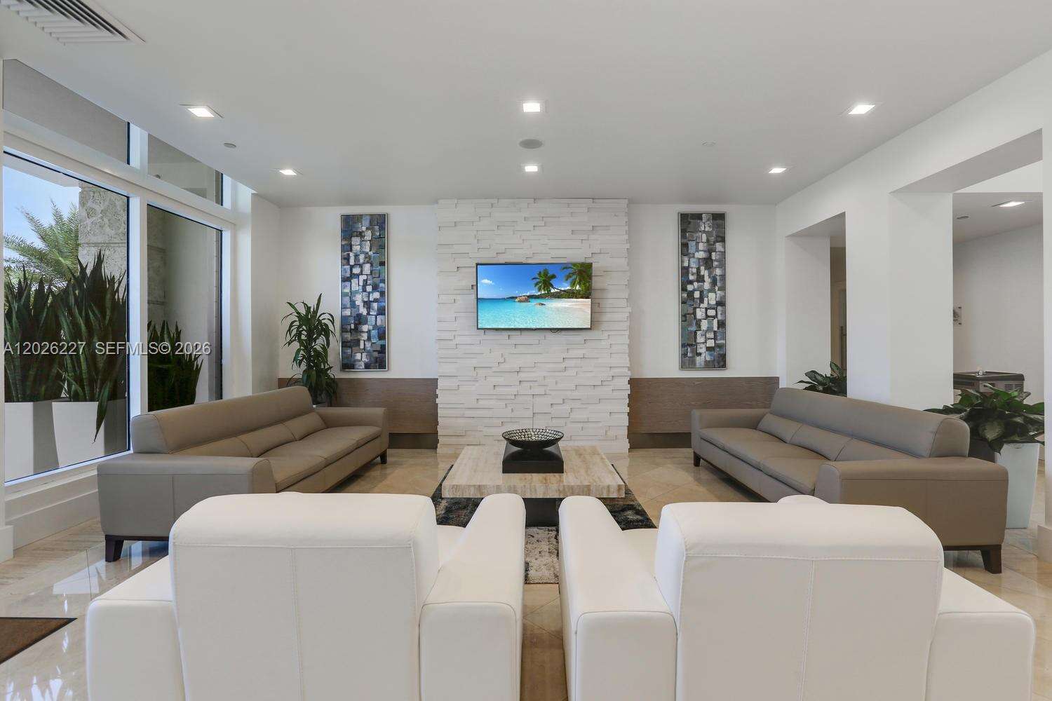 Blue Diamond at 4779 Collins Ave, Miami Beach, FL 33140 - For Rent photo 45