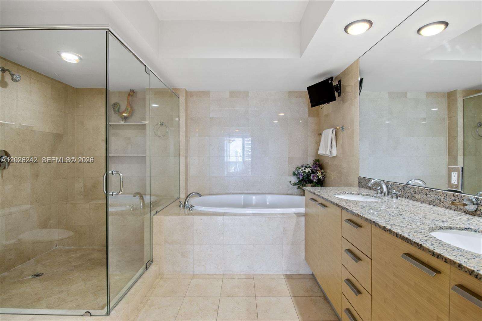 The Beach Club Two at 1830 Ocean Dr, Hallandale Beach, FL 33009 - For Rent photo 16