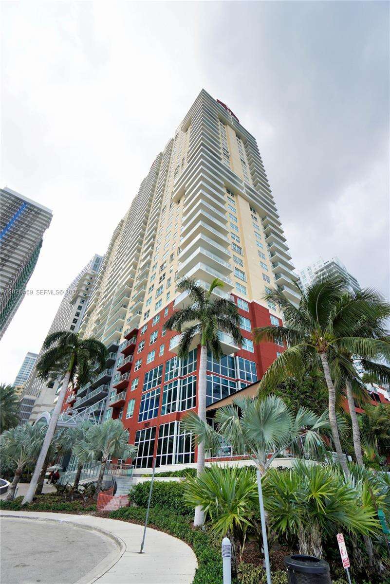 The Mark On Brickell at 1155 Brickell Bay Dr, Miami, FL 33131 - For Rent photo 1