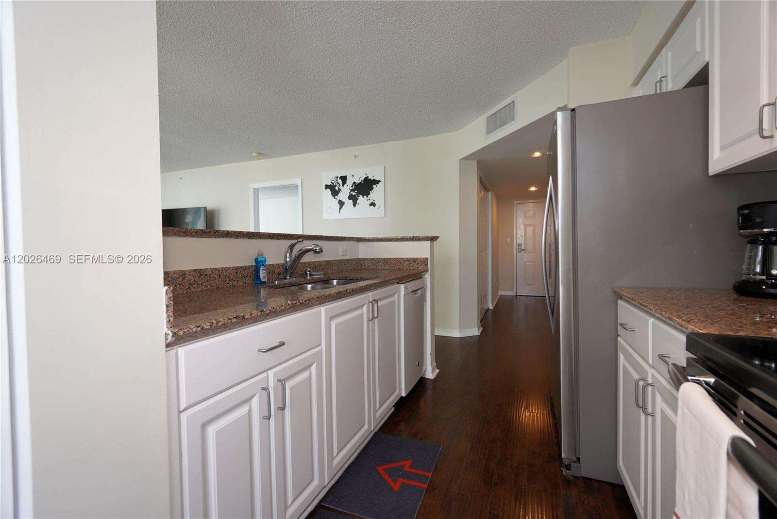 The Mark On Brickell at 1155 Brickell Bay Dr, Miami, FL 33131 - For Rent photo 11