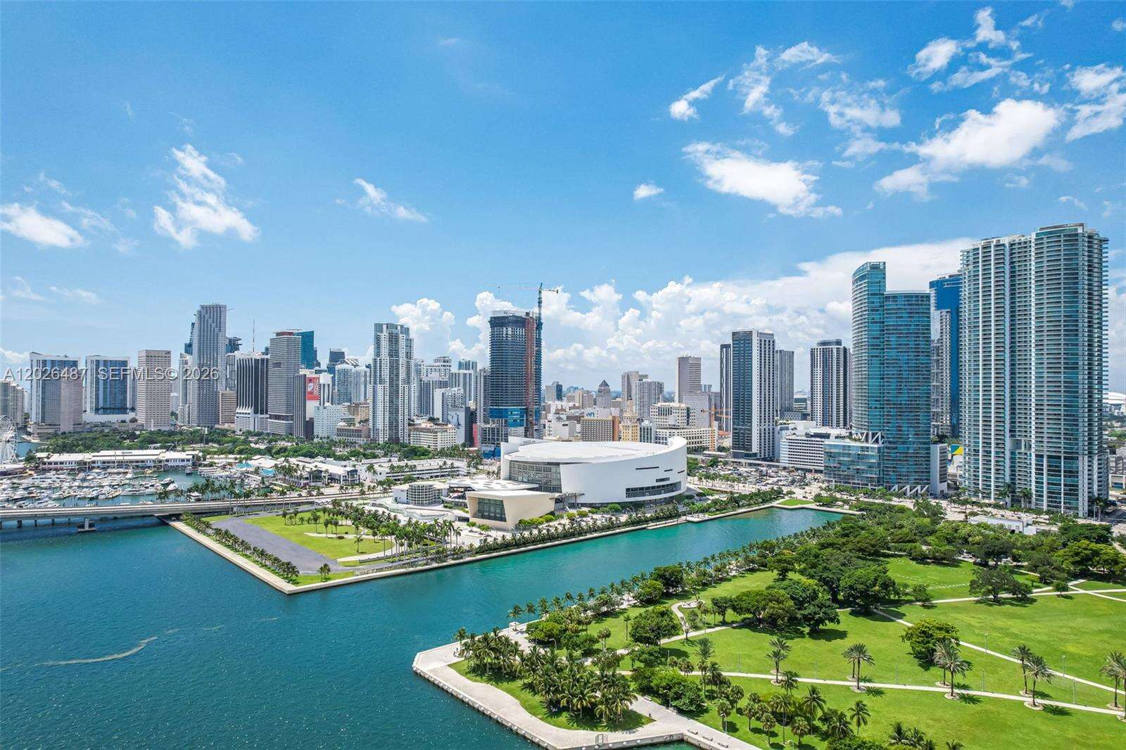 900 Biscayne at 900 Biscayne Blvd, Miami, FL 33132 - For Rent photo 1