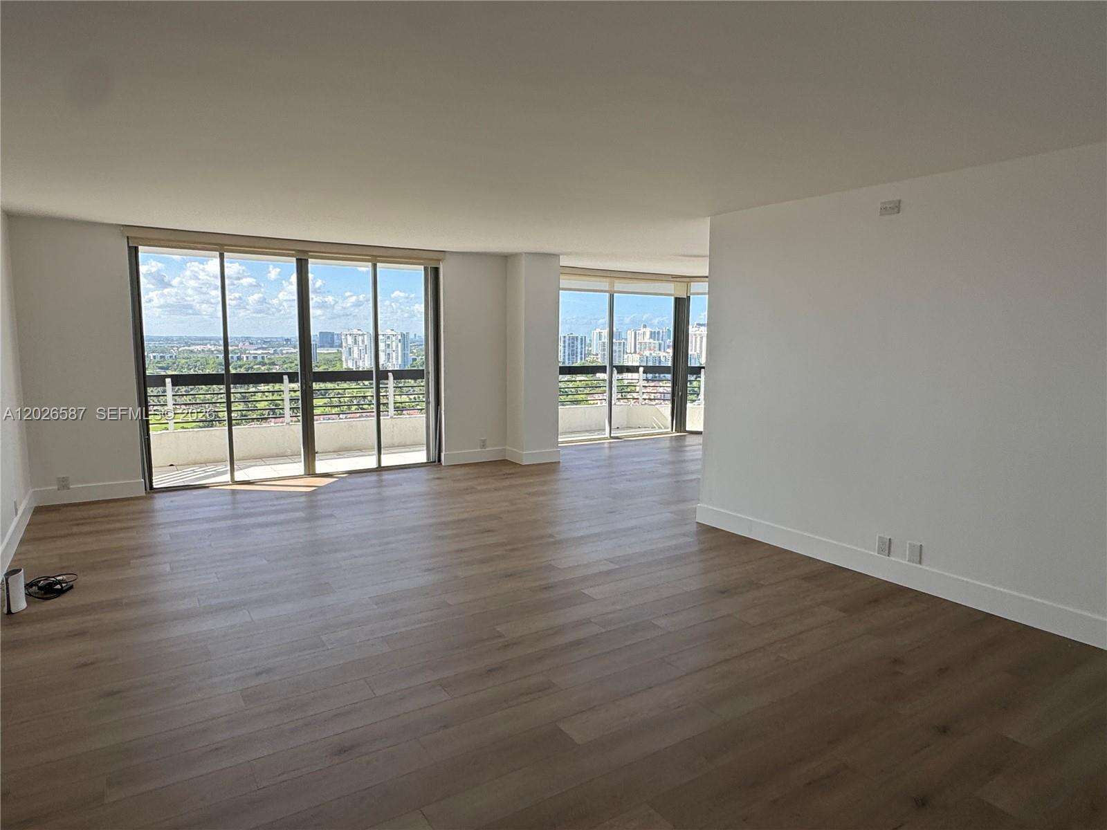 Mystic Pointe Tower 500 at 3530 Mystic Pointe Dr, Aventura, FL 33180 - For Rent photo 41