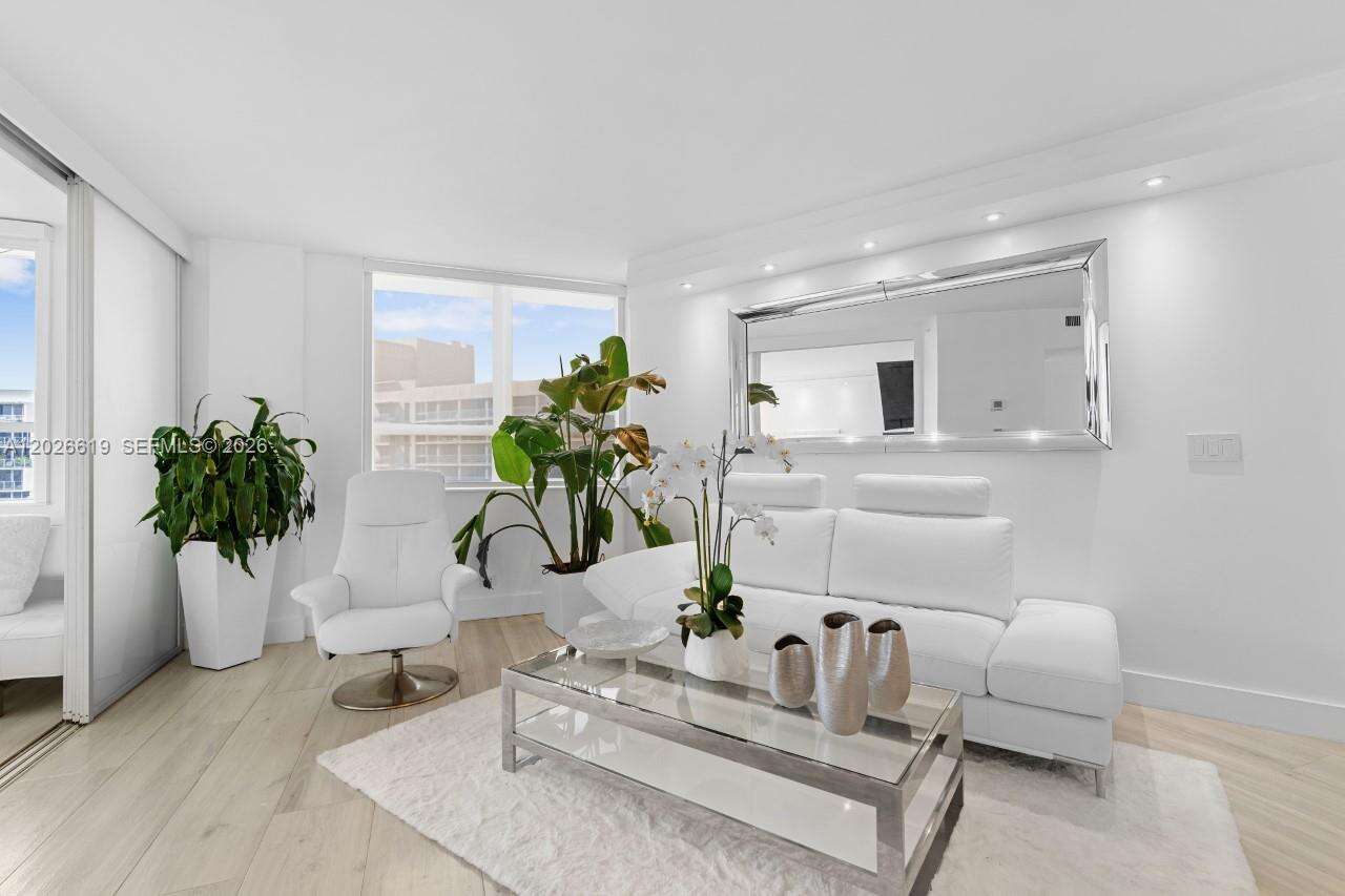 Flamingo South Beach at 1500 Bay Rd, Miami Beach, FL 33139 - For Rent photo 14