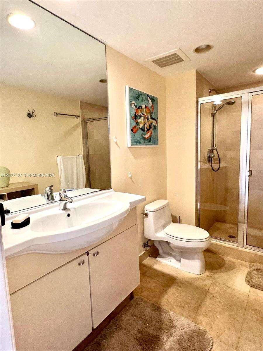 The Beach Club Two at 1830 Ocean Dr, Hallandale Beach, FL 33009 - For Rent photo 10