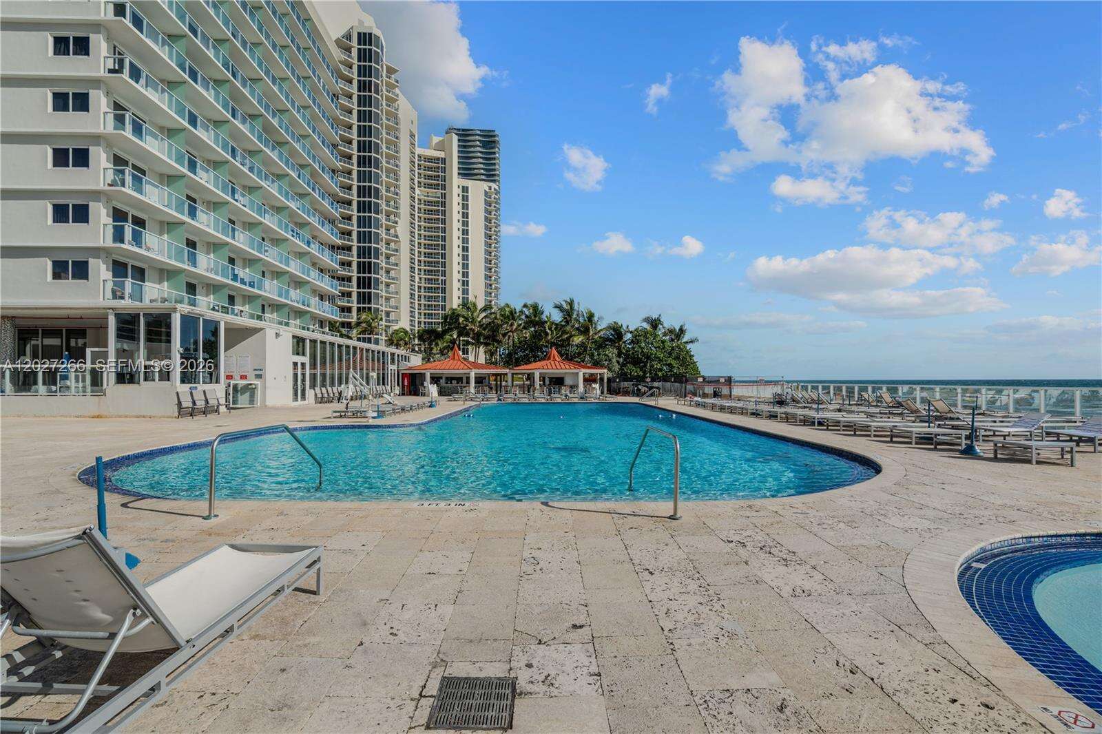 Aventura Beach Club at 19201 Collins Ave, Sunny Isles Beach, FL 33160 - For Rent photo 22