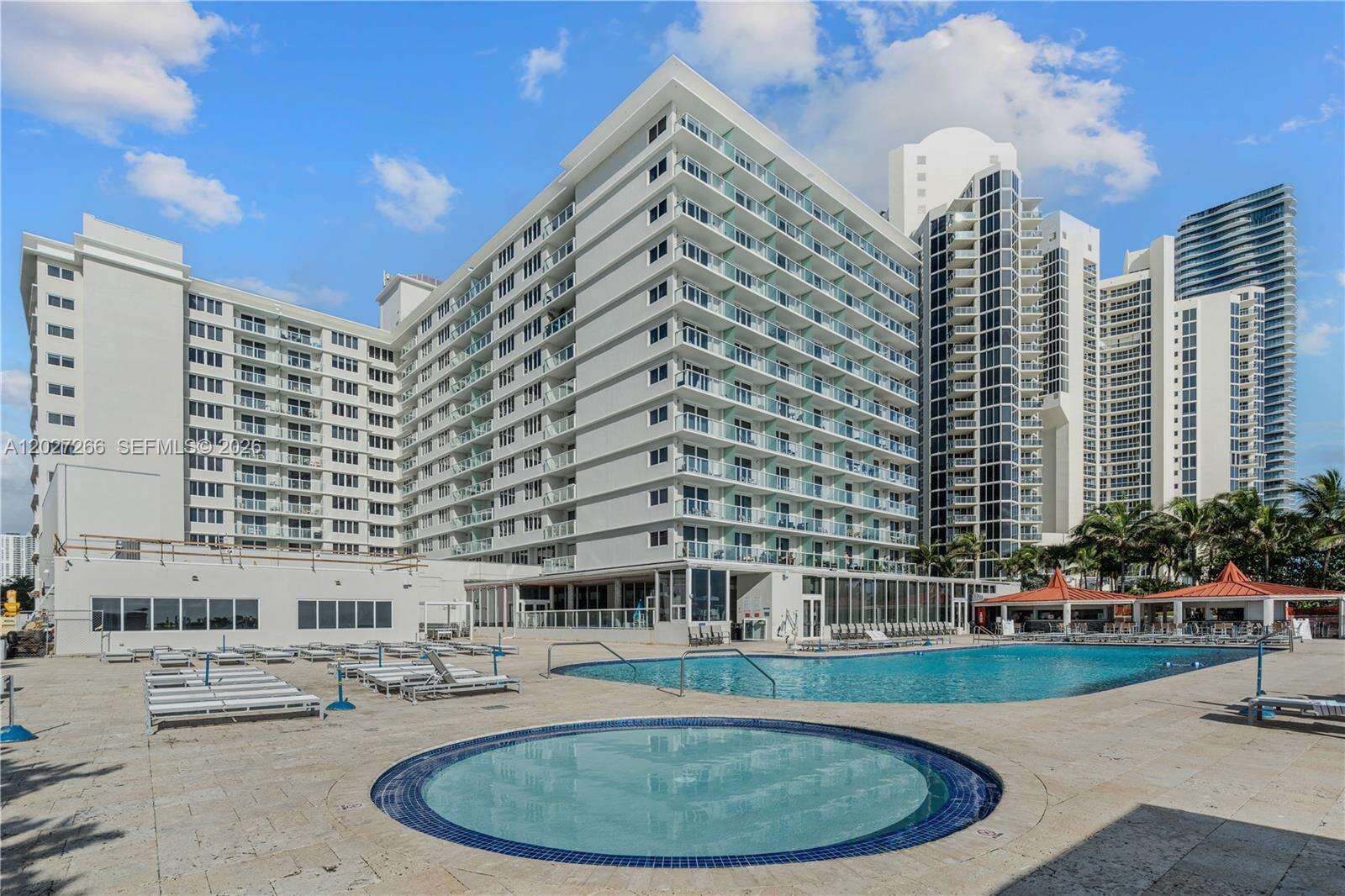 Aventura Beach Club at 19201 Collins Ave, Sunny Isles Beach, FL 33160 - For Rent photo 23