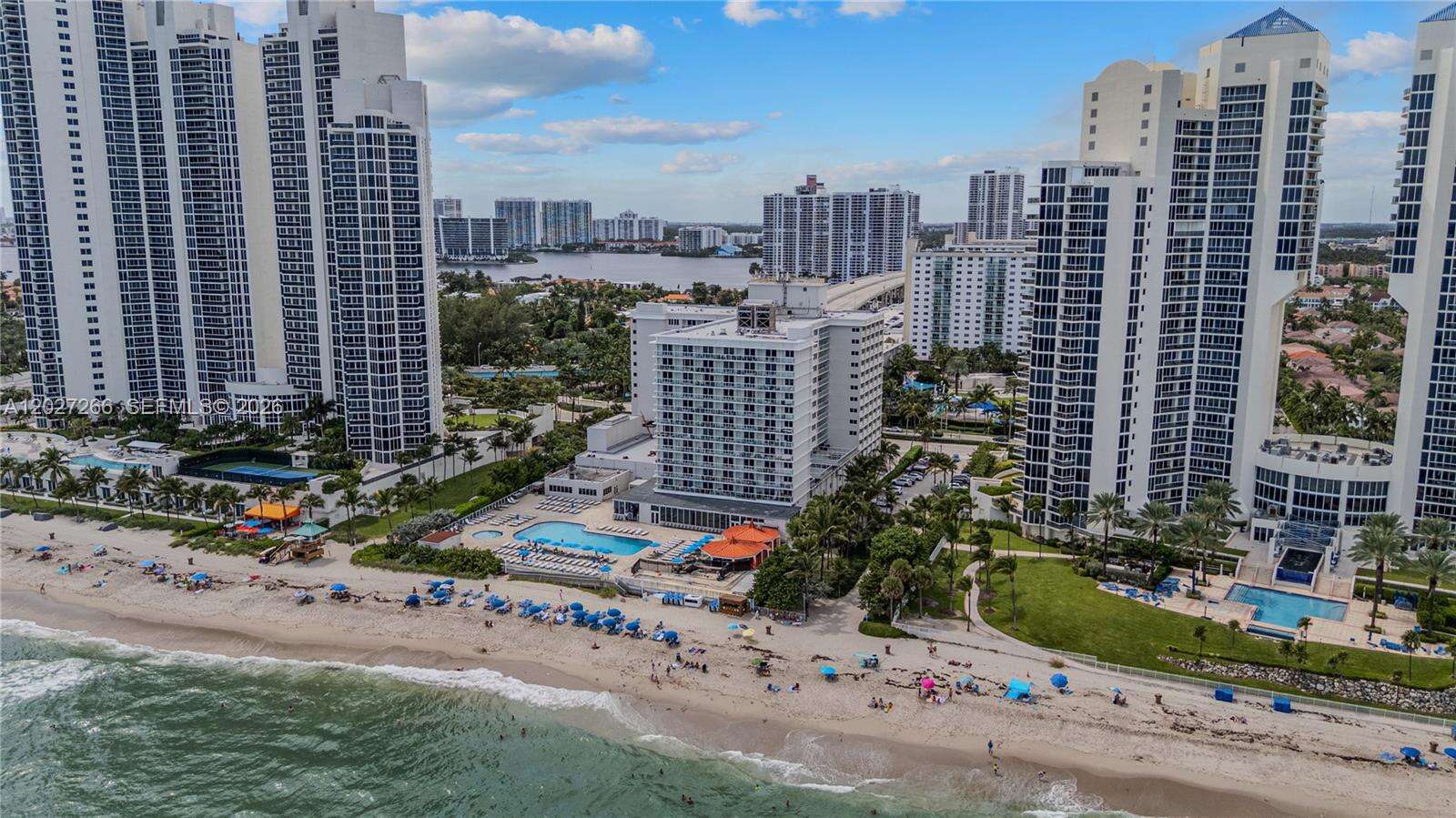 Aventura Beach Club at 19201 Collins Ave, Sunny Isles Beach, FL 33160 - For Rent photo 47