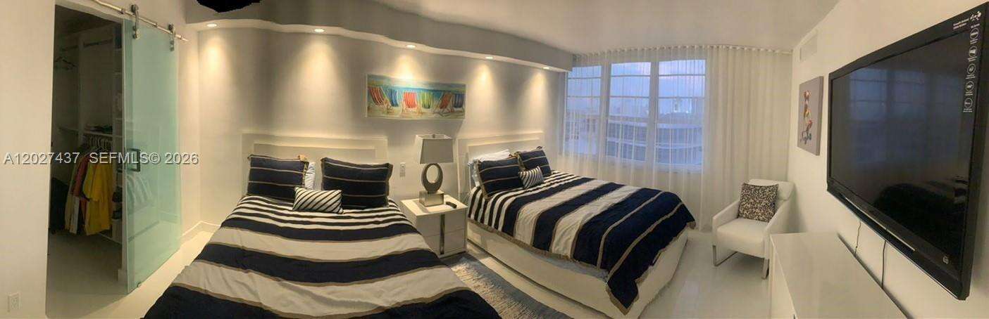 Decoplage at 100 Lincoln Rd, Miami Beach, FL 33139 - For Rent photo 2