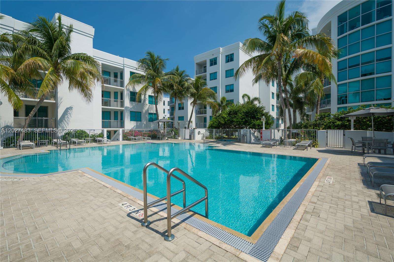 Cosmopolitan at 110 Washington Ave, Miami Beach, FL 33139 - For Rent photo 12