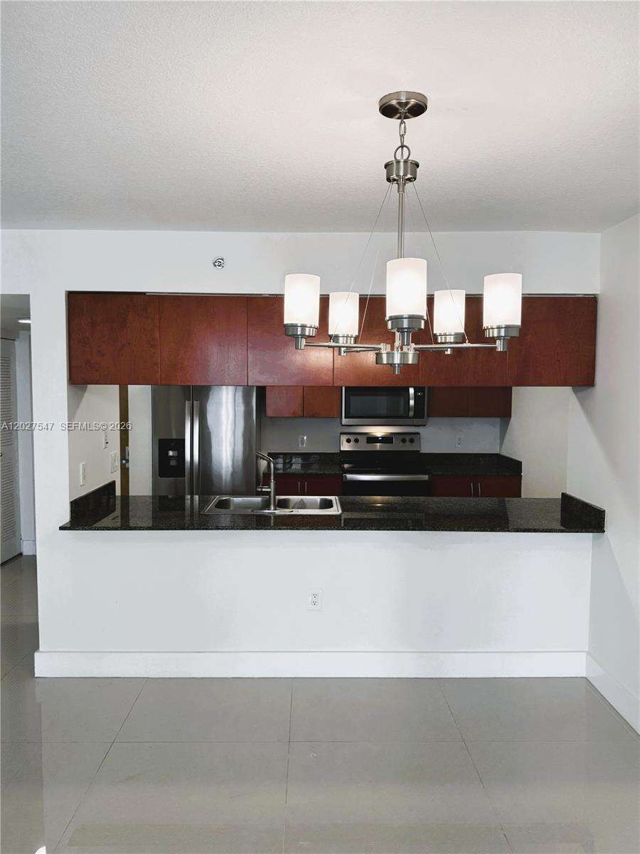 The Club At Brickell Bay at 1200 Brickell Bay Dr, Miami, FL 33131 - For Rent photo 6