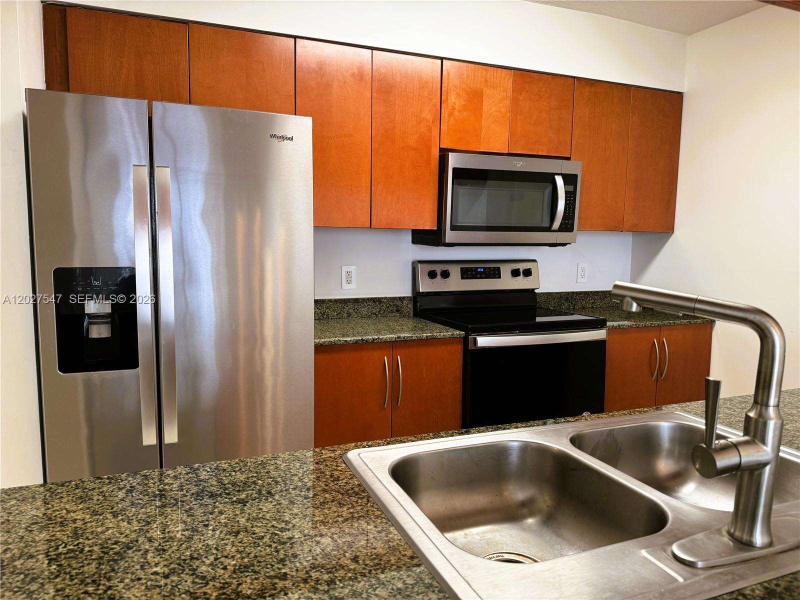 The Club At Brickell Bay at 1200 Brickell Bay Dr, Miami, FL 33131 - For Rent photo 7