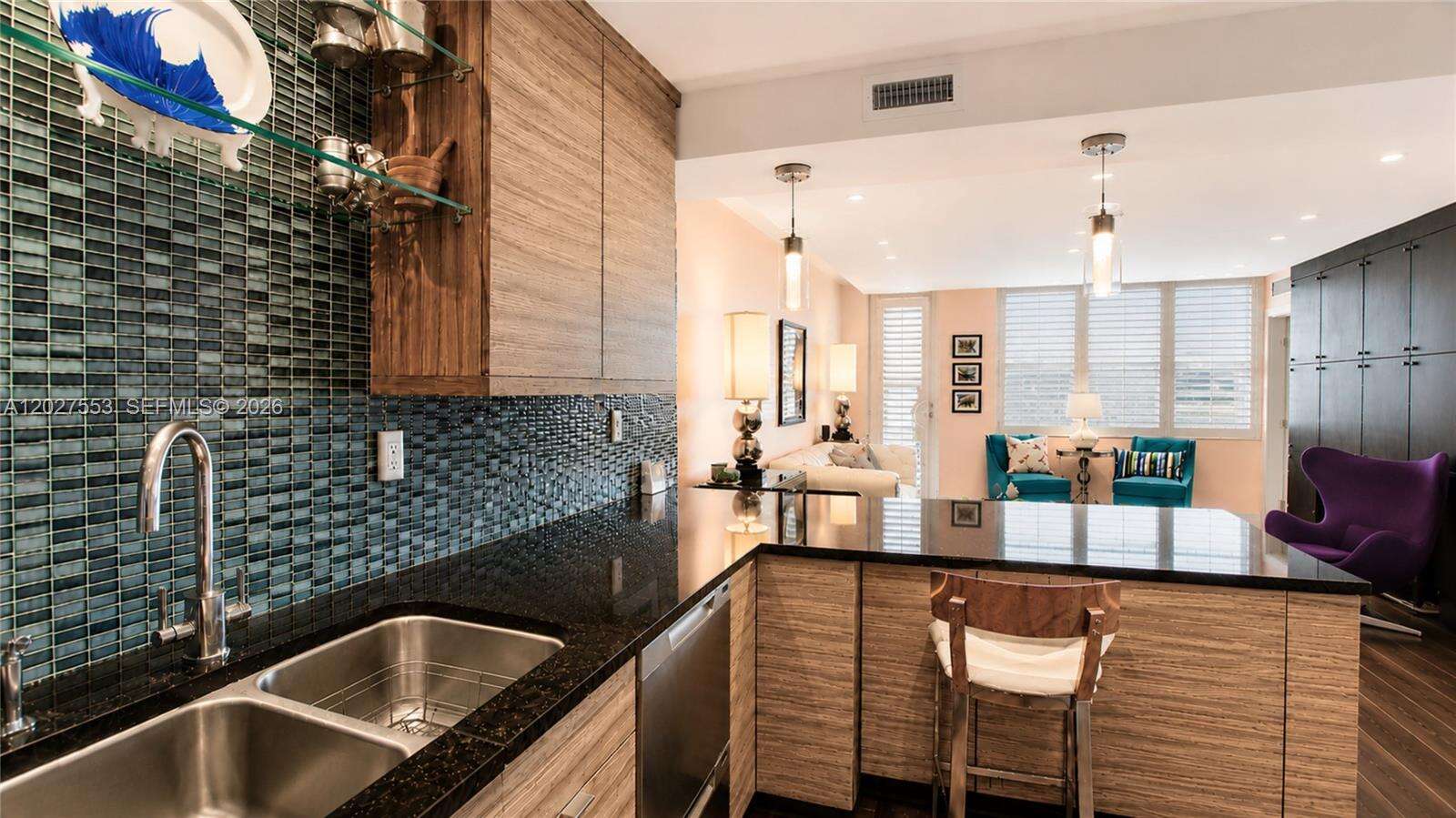 Decoplage at 100 Lincoln Rd, Miami Beach, FL 33139 - For Rent photo 7