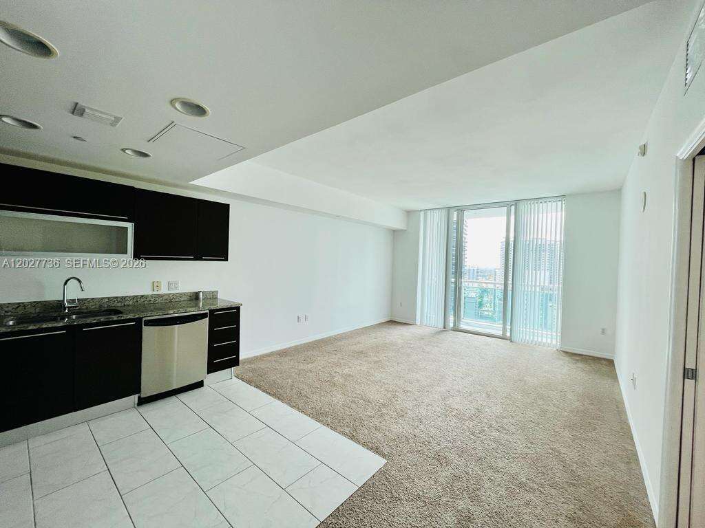 The Plaza On Brickell West at 951 Brickell, Miami, FL 33131 - For Rent photo 6
