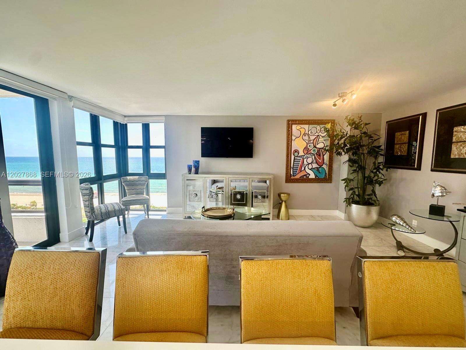 Club Atlantis at 2555 Collins Ave, Miami Beach, FL 33140 - For Rent photo 6