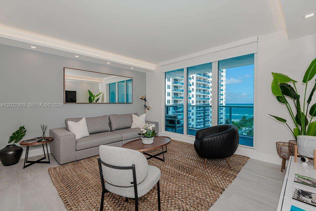 Roney Palace at 2301 Collins Ave, Miami Beach, FL 33139 - For Rent photo 16