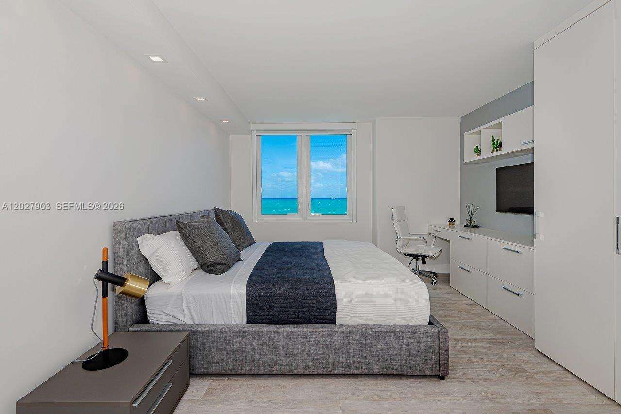 Roney Palace at 2301 Collins Ave, Miami Beach, FL 33139 - For Rent photo 26