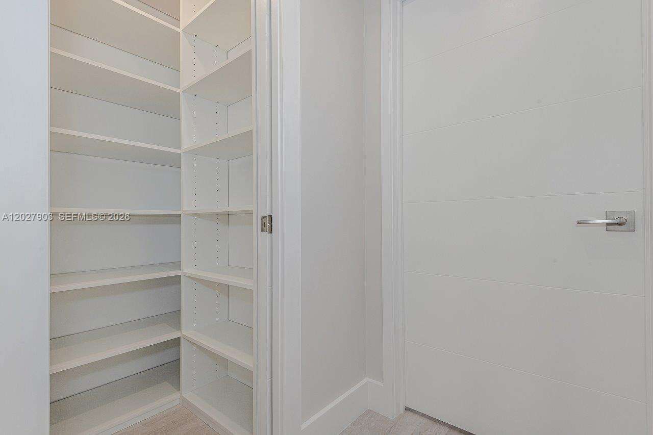 Roney Palace at 2301 Collins Ave, Miami Beach, FL 33139 - For Rent photo 28