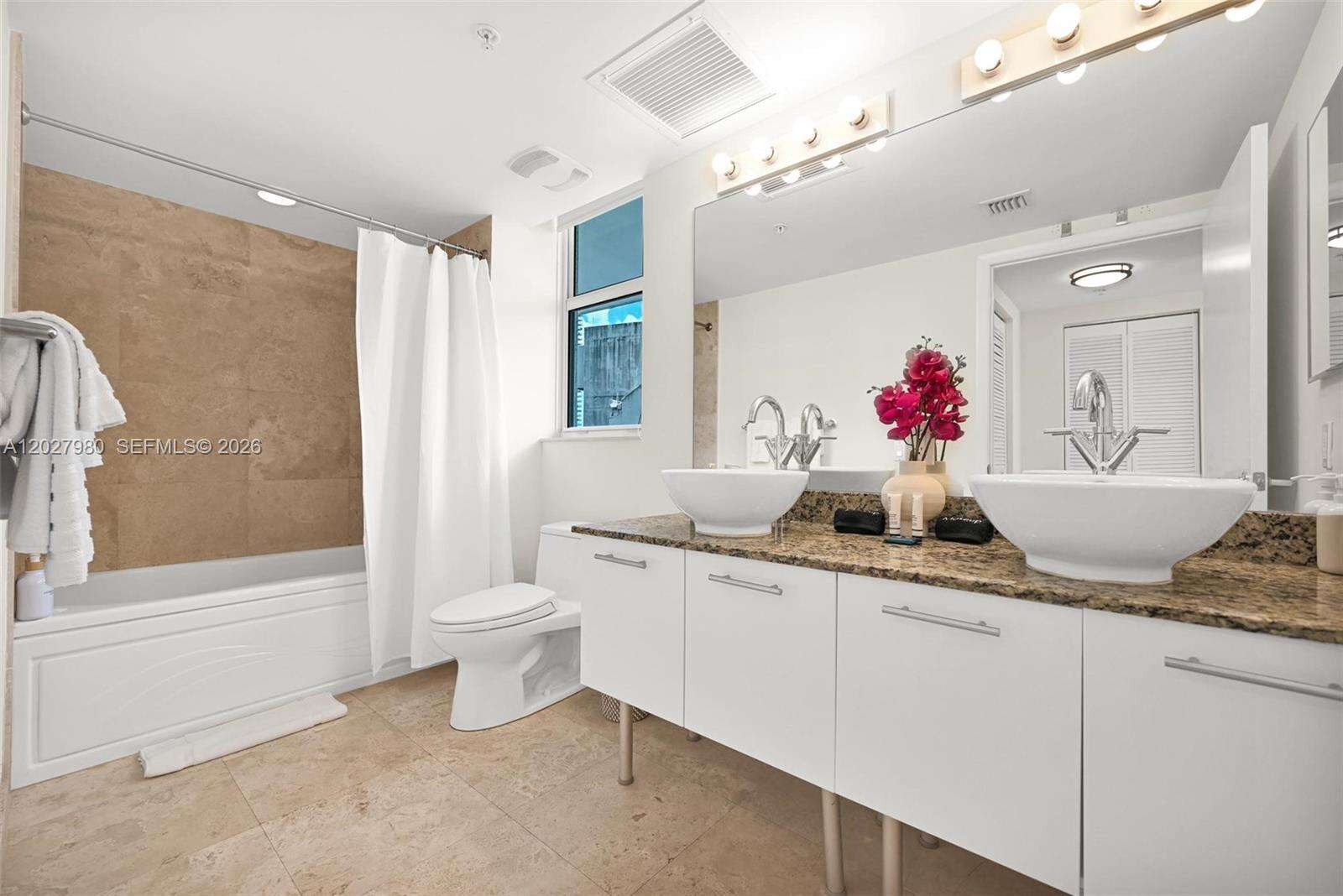 Brickell On The River at 41 5 St, Miami, FL 33131 - For Rent photo 18
