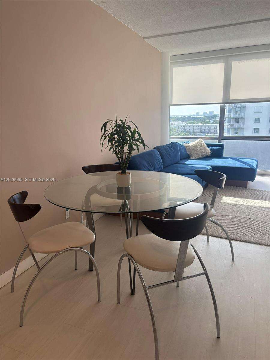King Cole at 900 Bay Dr, Miami Beach, FL 33141 - For Rent photo 3