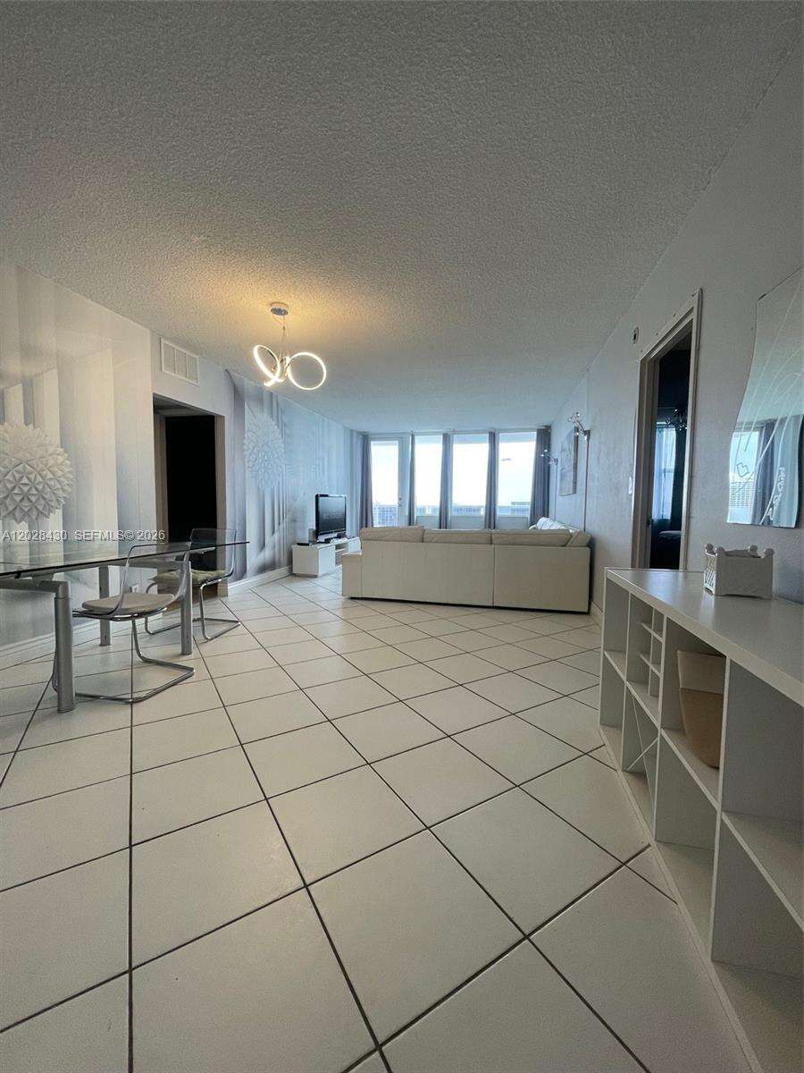 Sea Air Towers at 3725 Ocean Dr, Hollywood, FL 33019 - For Rent photo 7