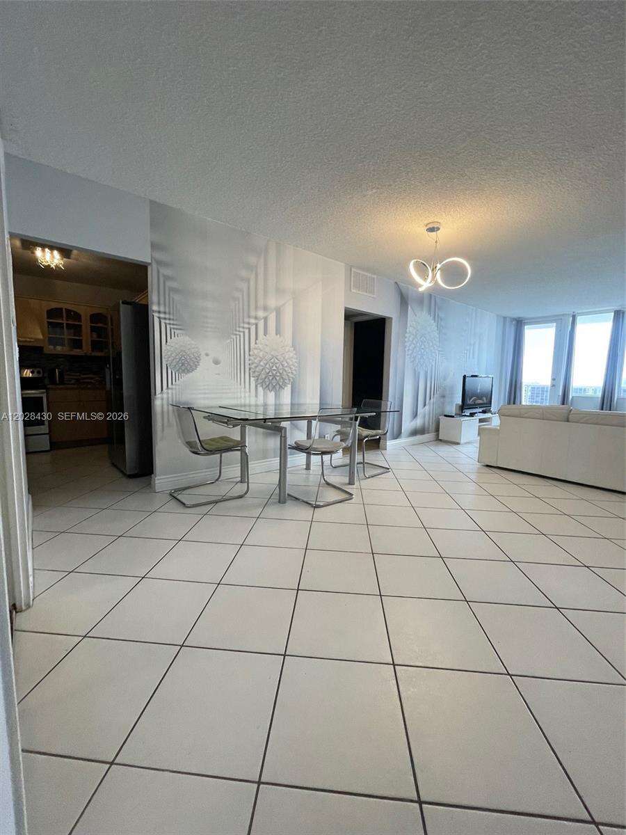 Sea Air Towers at 3725 Ocean Dr, Hollywood, FL 33019 - For Rent photo 8