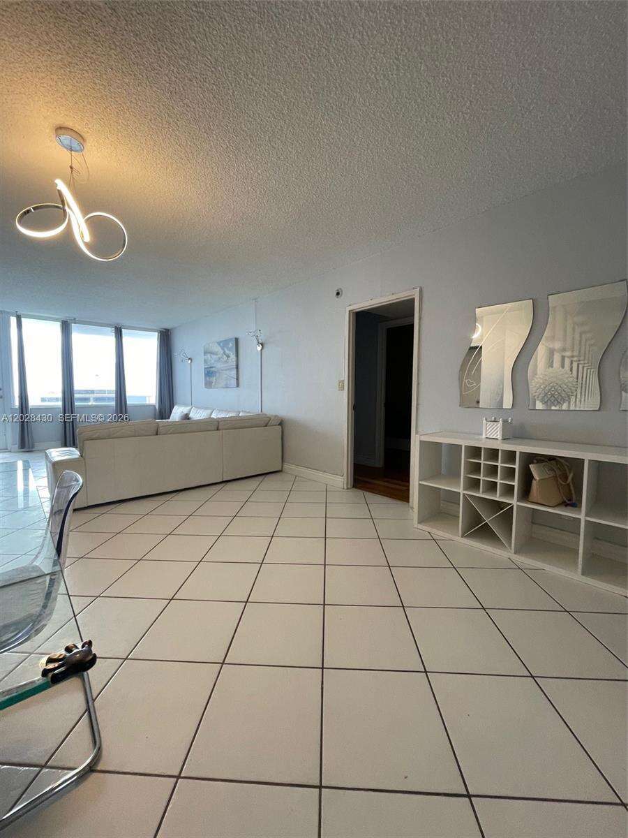 Sea Air Towers at 3725 Ocean Dr, Hollywood, FL 33019 - For Rent photo 9
