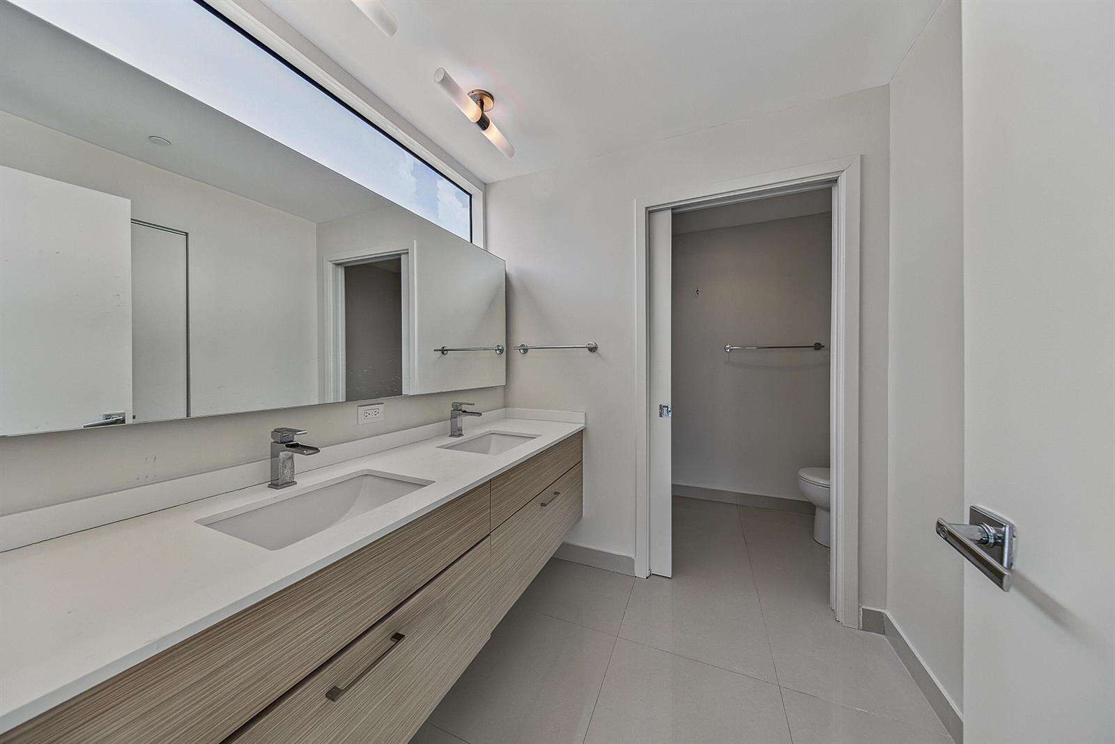 Bay House at 600 27, Miami, FL 33137 - For Rent photo 25