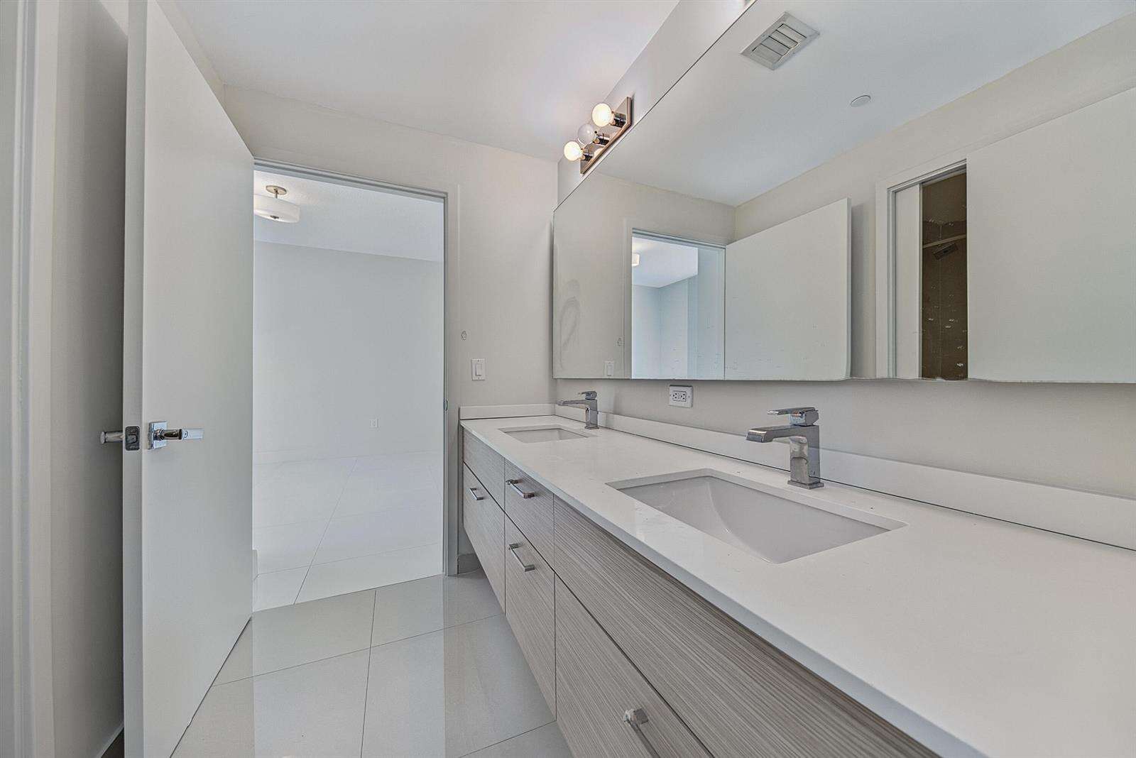 Bay House at 600 27, Miami, FL 33137 - For Rent photo 32
