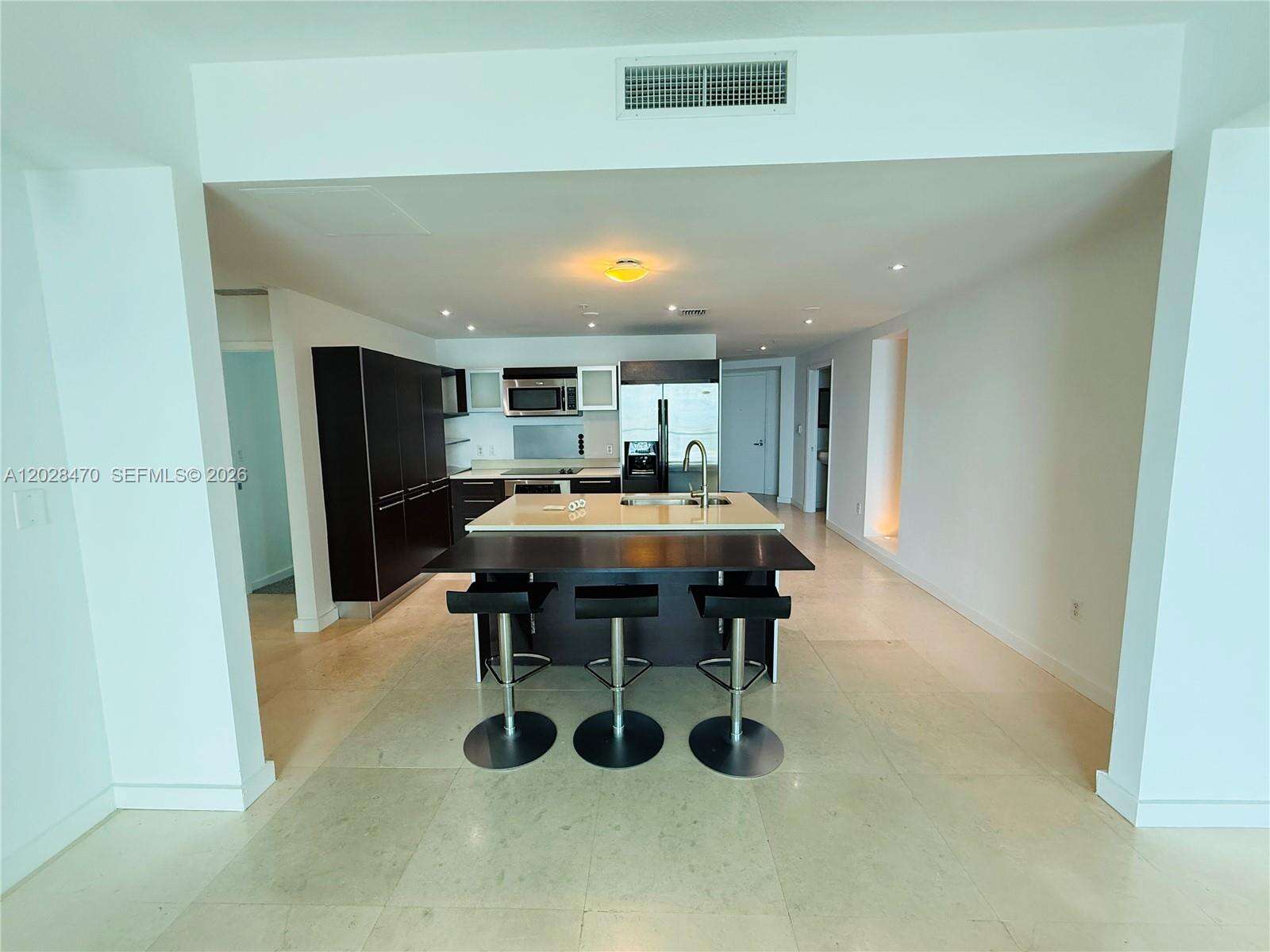 Quantum On The Bay at 1900 Bayshore Dr, Miami, FL 33132 - For Rent photo 13
