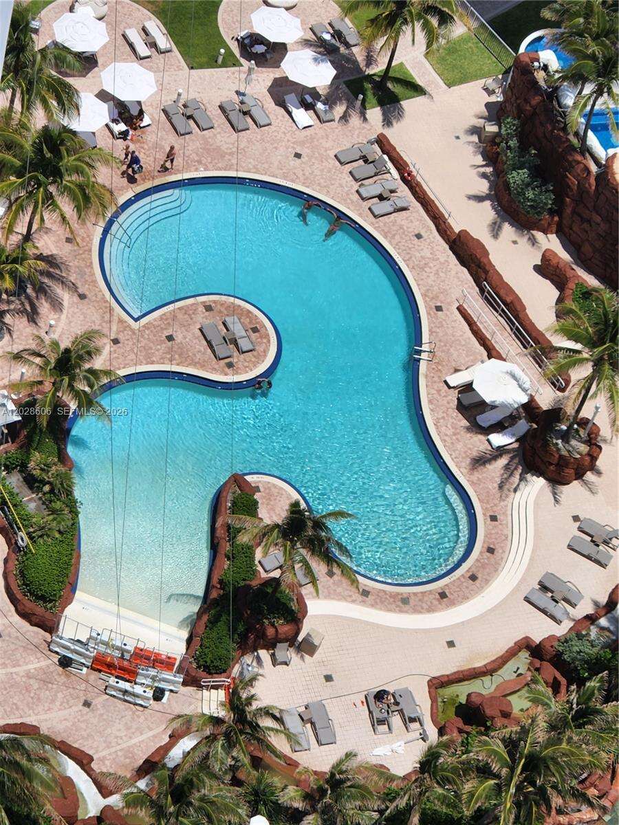 Trump Royale at 18201 Collins Ave, Sunny Isles Beach, FL 33160 - For Rent photo 23