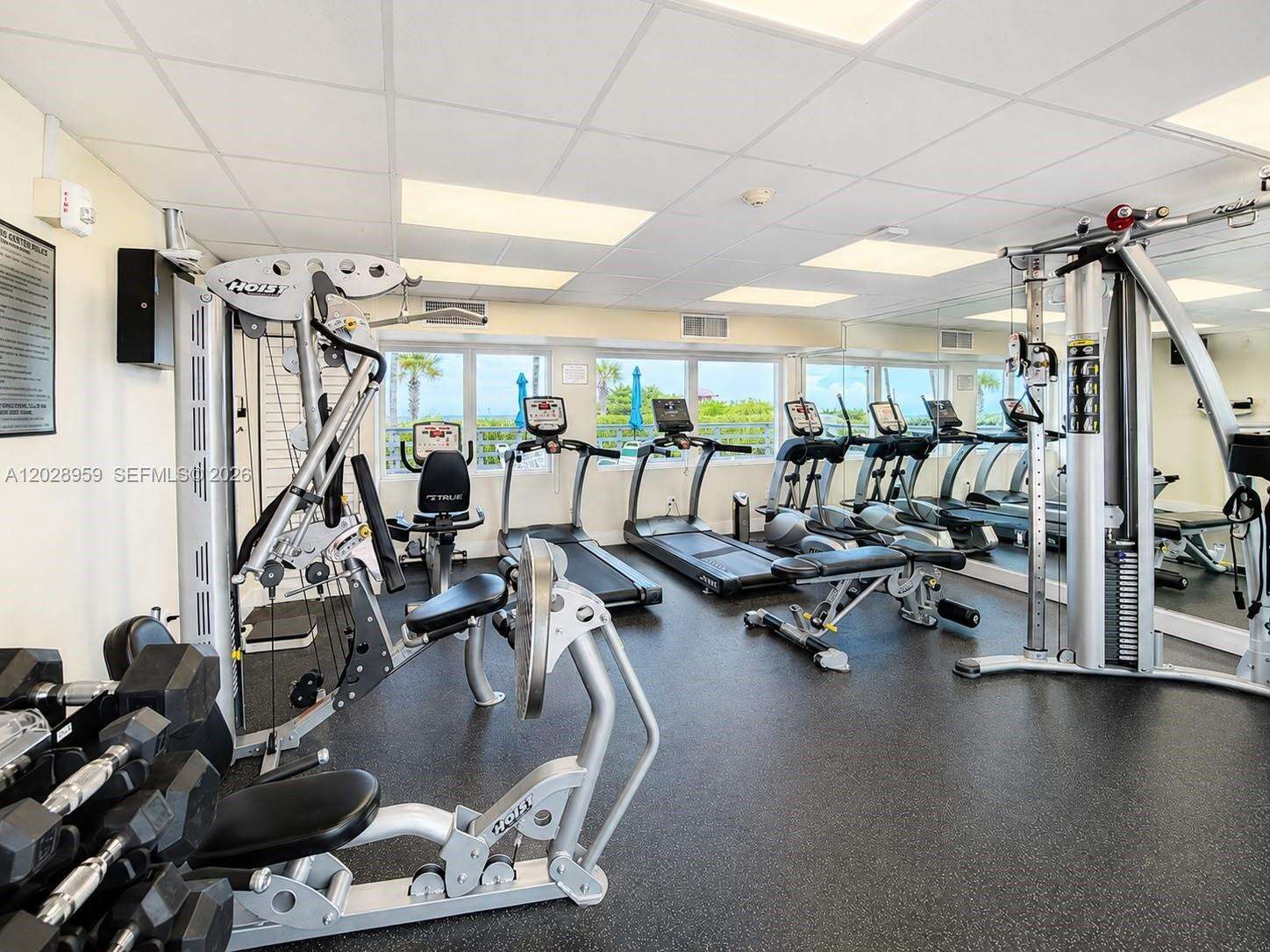 The Carriage Club North at 5005 Collins Ave, Miami Beach, FL 33140 - For Rent photo 31
