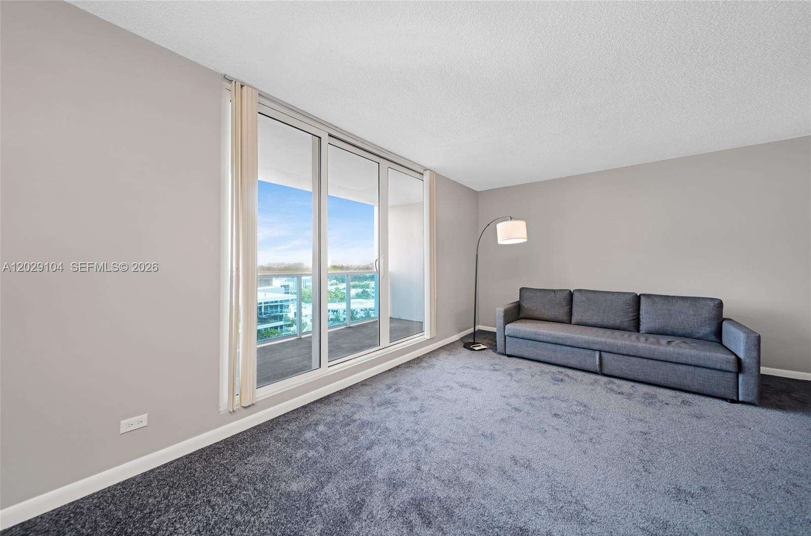 Roney Palace at 2301 Collins Ave, Miami Beach, FL 33139 - For Rent photo 12