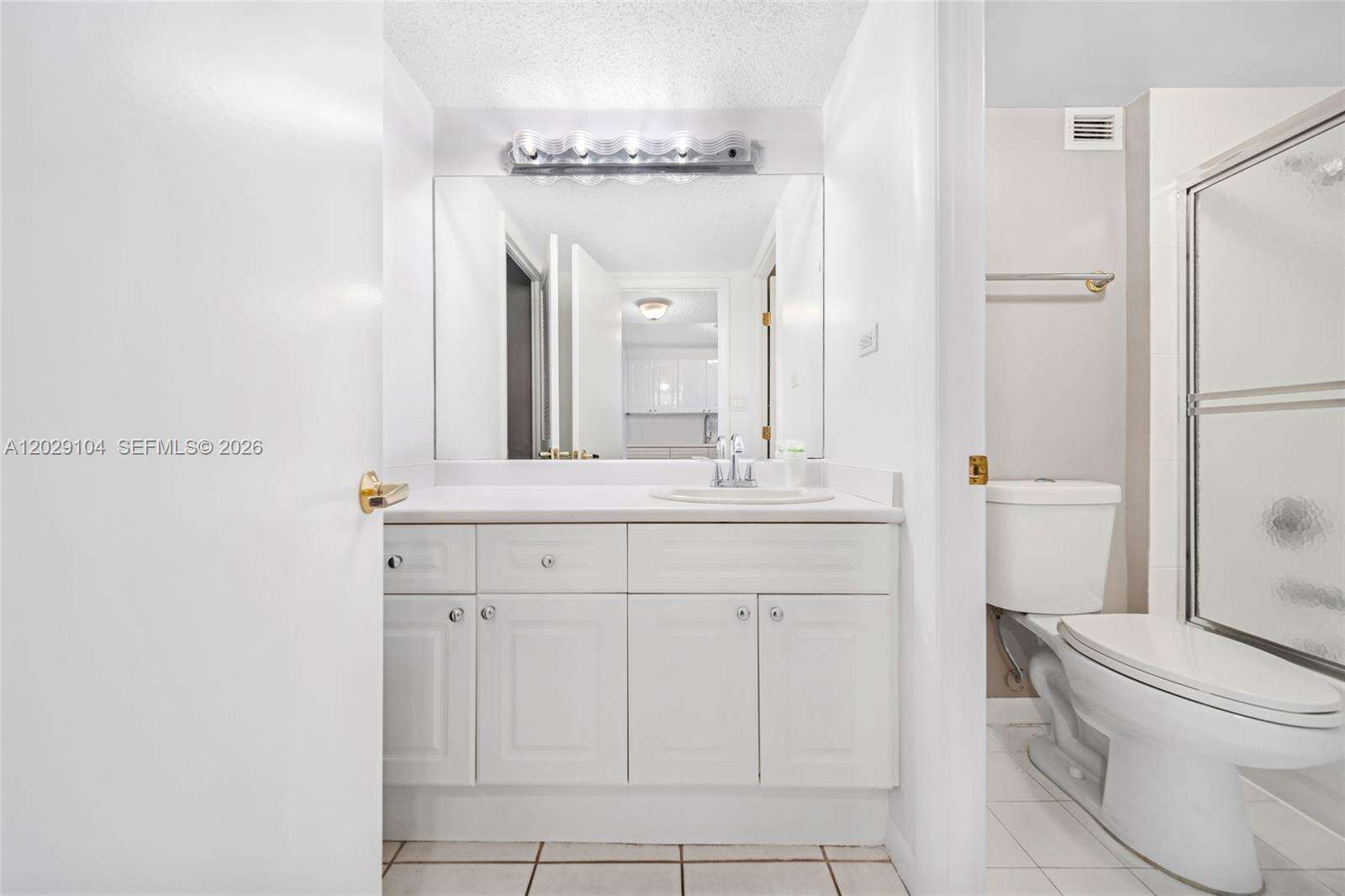 Roney Palace at 2301 Collins Ave, Miami Beach, FL 33139 - For Rent photo 20