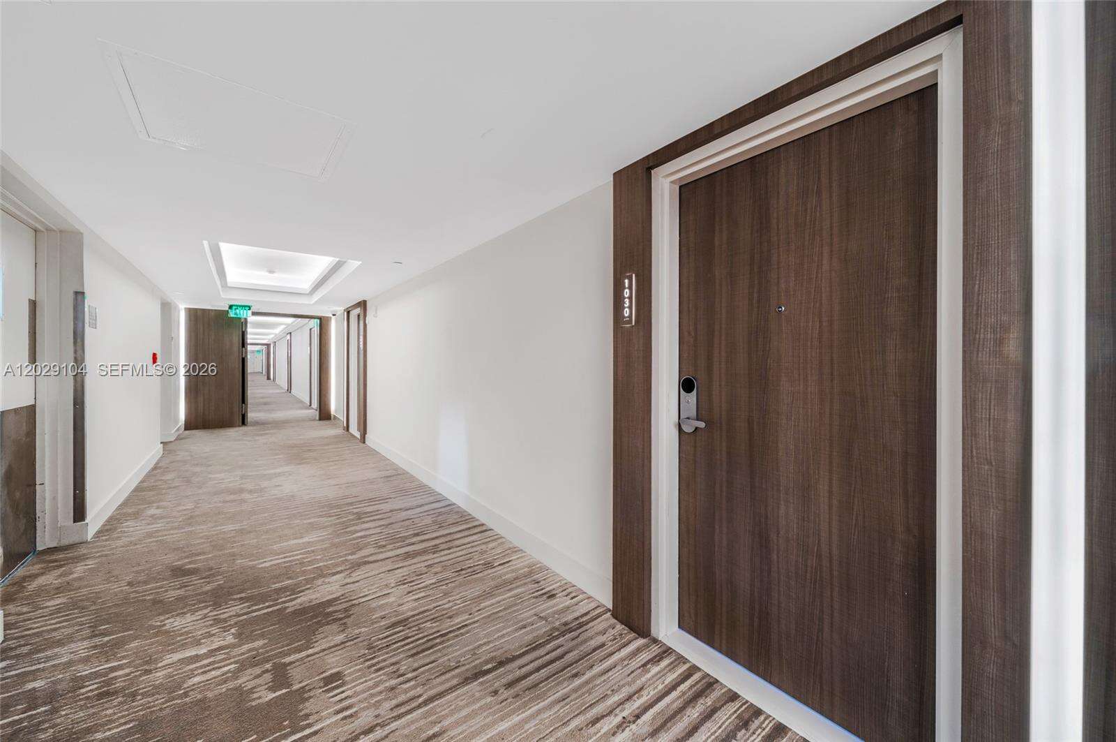 Roney Palace at 2301 Collins Ave, Miami Beach, FL 33139 - For Rent photo 23