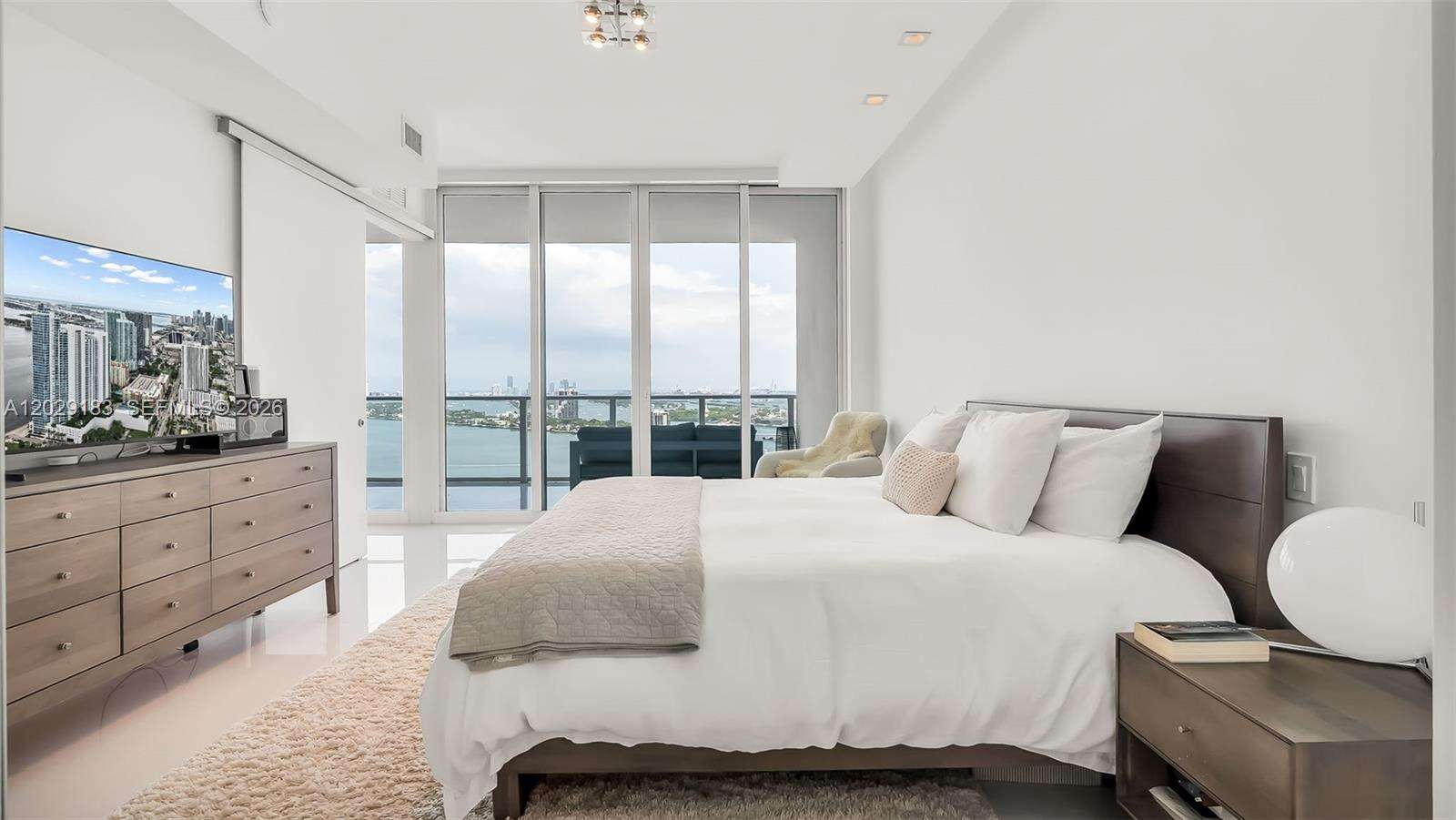 Paramount Bay at 2020 Bayshore Dr, Miami, FL 33137 - For Rent photo 26