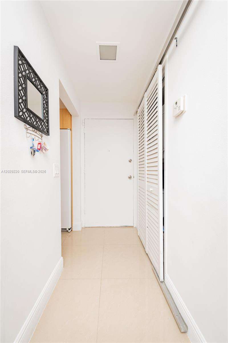 Alexander Towers at 3505 Ocean Dr, Hollywood, FL 33019 - For Rent photo 16